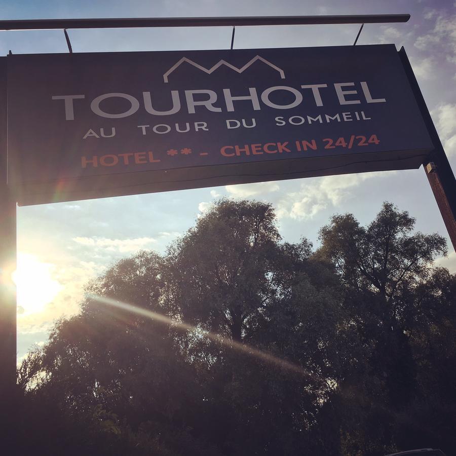 Tourhotel Béthune エクステリア 写真