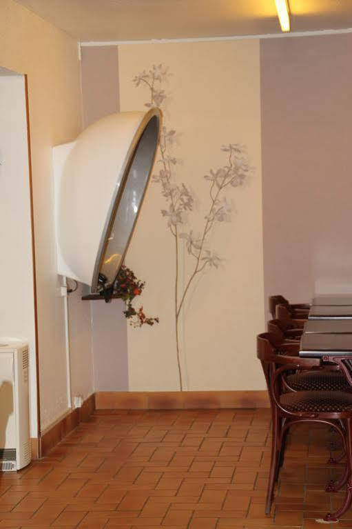 Tourhotel Béthune エクステリア 写真